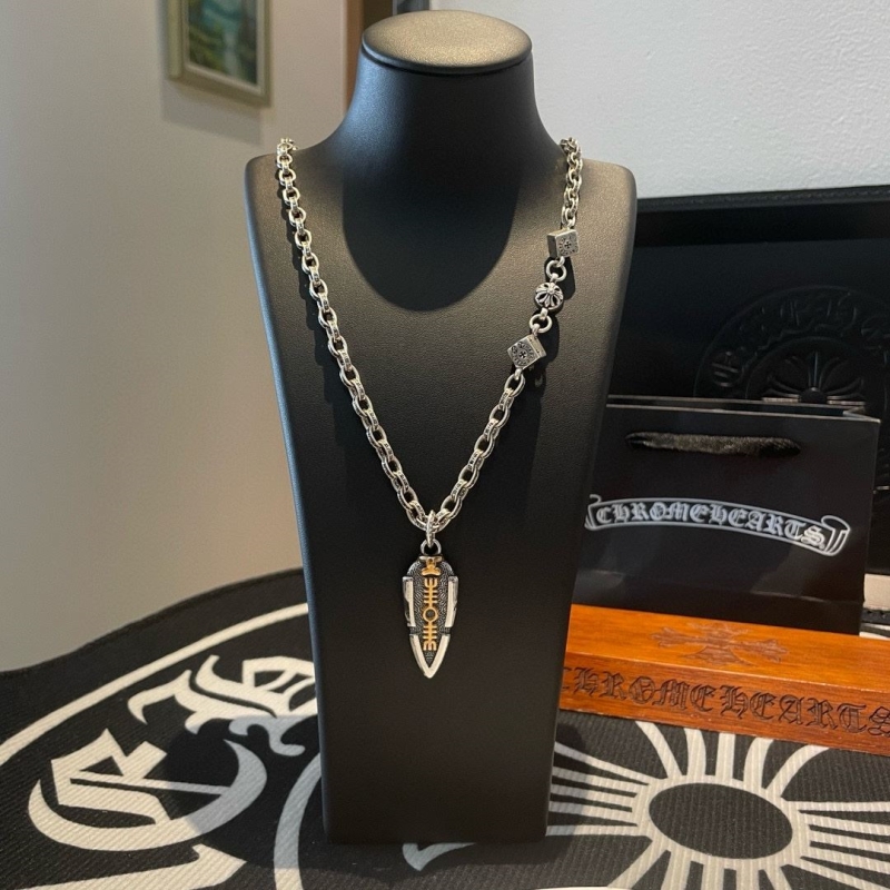 Ch**me He**ts necklaces